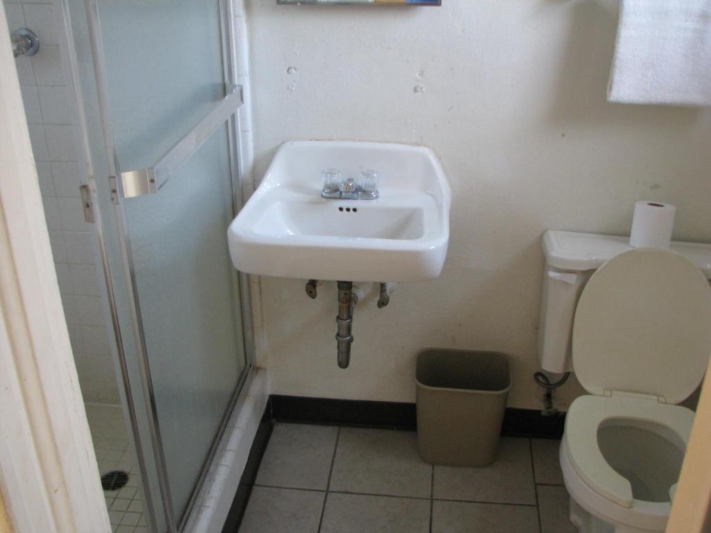Cooks Motel Panama City Beach Room photo